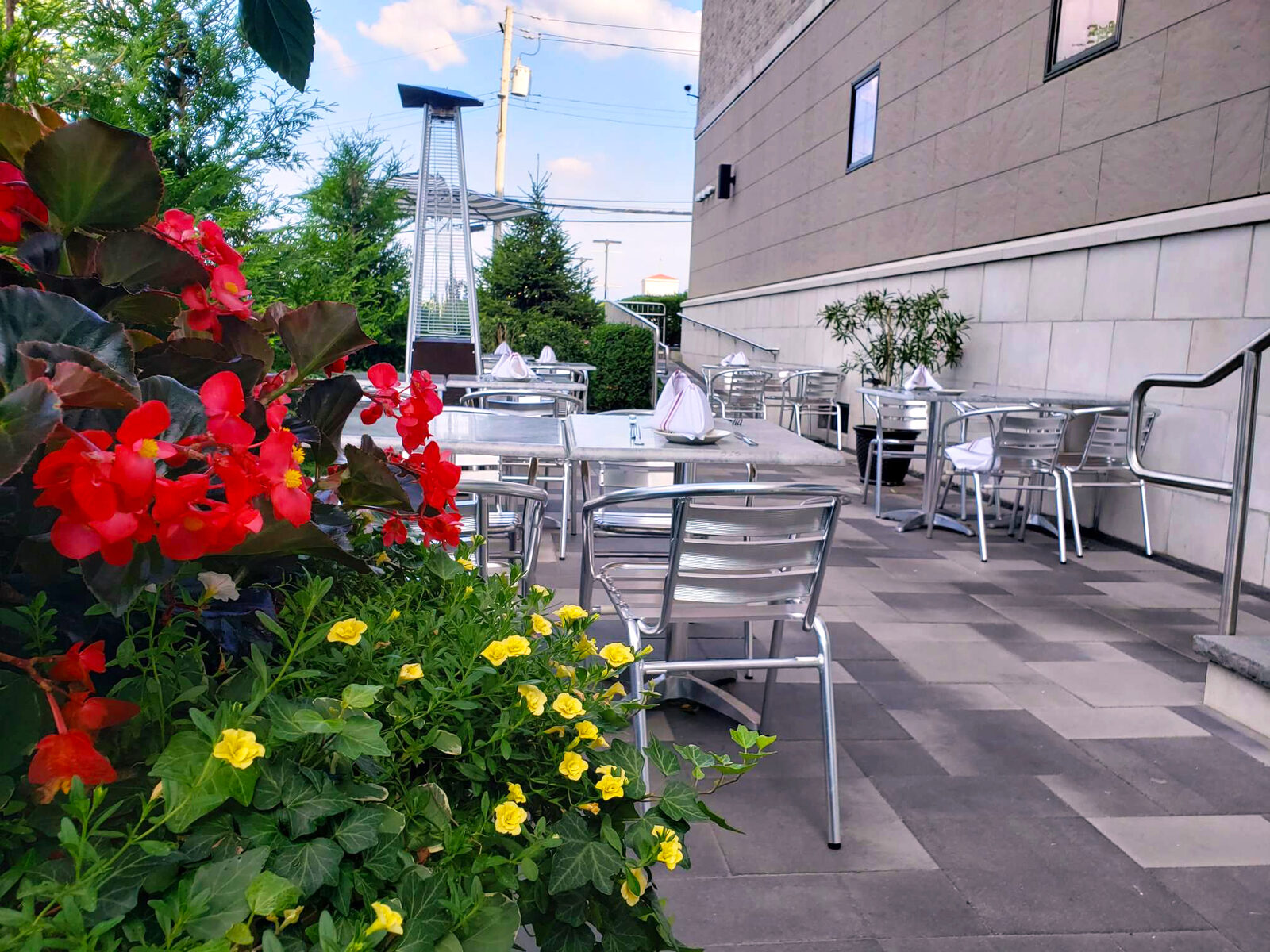T&J Restaurant & Pizzeria photo 25
